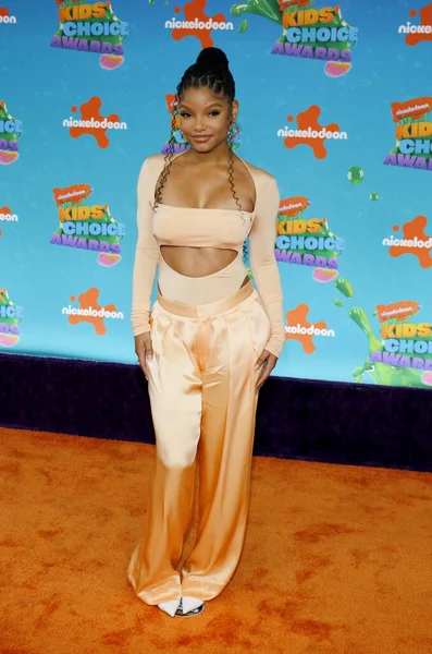 Halle Bailey, Los Angeles, ABD 'deki Microsoft Tiyatrosu' nda 4 Mart 2023 'te düzenlenen Nickelodeon Çocuk Seçimi Ödülleri 2023.