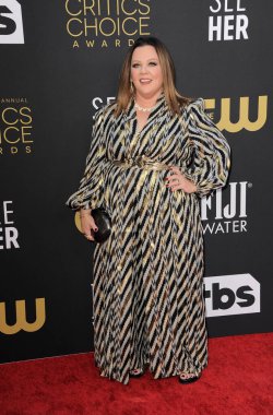 Melissa McCarthy, 13 Mart 2022 'de ABD' nin Los Angeles kentindeki Fairmont Century Plaza 'da düzenlenen 27..