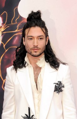 Ezra Miller, 12 Haziran 2023 'te Hollywood, ABD' deki Ovation 'da düzenlenen' Flash 'ın Los Angeles galasında