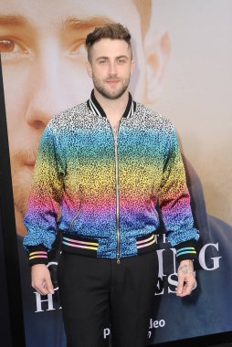 Jordan Mcgraw, Amazon Prime Video'nun 'Chasing Happiness' adlı filminin galasında Westwood, ABD'deki Regency Bruin Tiyatrosu'nda 3 Haziran 2019'da yapıldı..