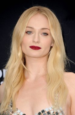 Sophie Turner, 3 Haziran 2019 'da ABD' nin Westwood kentindeki Regency Bruin Tiyatrosu 'nda gerçekleştirilen Amazon Prime Video' nun 