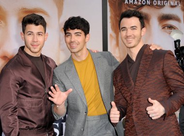 Kevin Jonas, Joe Jonas ve Nick Jonas, Amazon Prime Video'nun 'Chasing Happiness' adlı filminin galasında Westwood, ABD'deki Regency Bruin Tiyatrosu'nda 3 Haziran 2019'da yapıldı..