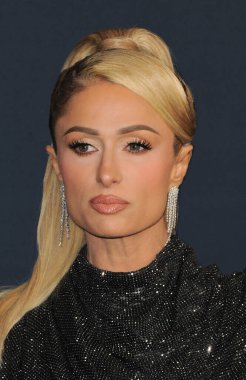 Los Angeles İlçe Sanat Müzesi 'nde 5 Kasım 2022' de Gucci tarafından sunulan LACMA Sanat + Film Galasında Paris Hilton.