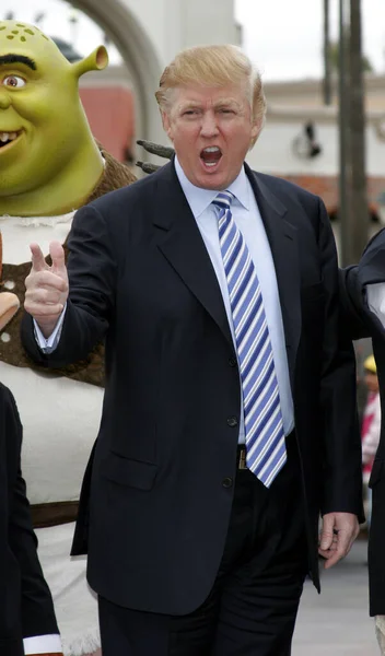 Donald Trump Lors Sixième Saison Casting Appel Recherche Apprentice Tenue — Photo