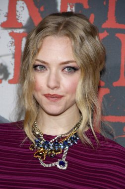 Amanda Seyfried, 7 Mart 2011 'de ABD' nin Hollywood kentindeki Grauman 's Chinese Theater' da düzenlenen 
