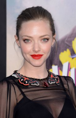 Amanda Seyfried, 15 Mayıs 2014 'te ABD' nin Los Angeles kentindeki Regency Village Theatre 'da düzenlenen 