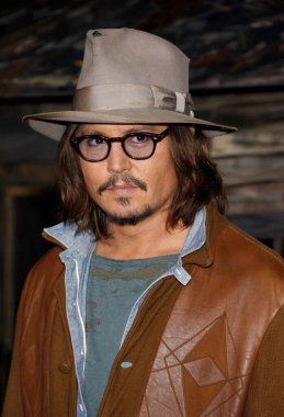 Johnny Depp, 14 Şubat 2011 'de ABD' nin Westwood kentindeki Regency Village Theatre 'da düzenlenen' Rango 'nun Los Angeles galasında