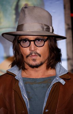 Johnny Depp, 14 Şubat 2011 'de ABD' nin Westwood kentindeki Regency Village Theatre 'da düzenlenen' Rango 'nun Los Angeles galasında