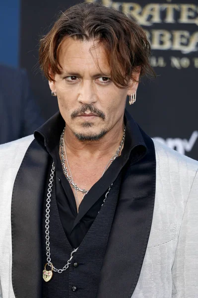 stock image Johnny Depp at the U.S. premiere of 'Pirates Of The Caribbean: Dead Men Tell No Tales' held at the Dolby Theatre in Hollywood, USA on May 18, 2017.