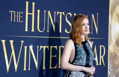 Jessica Chastain, 11 Nisan 2016 'da ABD' nin Westwood kentindeki Regency Village Theatre 'da düzenlenen' Avcı: Kış Savaşı 'nın Los Angeles galasında.