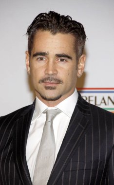 Colin Farrell, 23 Şubat 2012 'de ABD' nin Kaliforniya eyaletinin Bad Robot şehrinde düzenlenen 