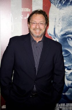 Stephen Root, AFI FEST 2011 Açılış Gecesi Gala Dünya prömiyeri J. Edgar, 3 Kasım 2011 'de Hollywood, ABD' deki Grauman 'ın Çin Tiyatrosu' nda düzenlendi.