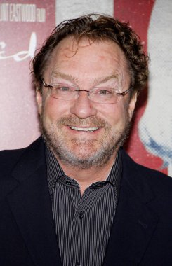 Stephen Root, AFI FEST 2011 Açılış Gecesi Gala Dünya prömiyeri J. Edgar, 3 Kasım 2011 'de Hollywood, ABD' deki Grauman 'ın Çin Tiyatrosu' nda düzenlendi.