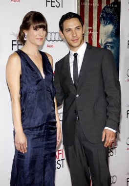 Michael Rady, 3 Kasım 2011 'de ABD' nin Kaliforniya eyaletinin Hollywood kentindeki Grauman 'ın Çin Tiyatrosu' nda düzenlenen AFI Fest 2011 Dünya Açılış Gecesi 