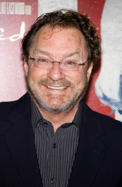 Stephen Root, ABD 'nin Hollywood kentindeki Grauman' s Chinese Theater 'da 3 Kasım 2011' de düzenlenen AFI Fest 2011 Dünya Açılış Gecesi 
