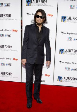 Dave Navarro, 11 Ekim 2009 'da ABD' nin Hollywood kentindeki Grauman 'ın Çin Tiyatrosu' nda düzenlenen 13. Geleneksel Los Angeles Latin Film Festivali açılış galasında.