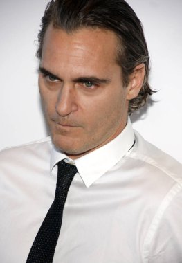 Joaquin Phoenix, 9 Temmuz 2015 'te ABD' nin Beverly Hills kentindeki WGA Tiyatrosu 'nda düzenlenen' Irrational Man 'in dünya prömiyerinde.