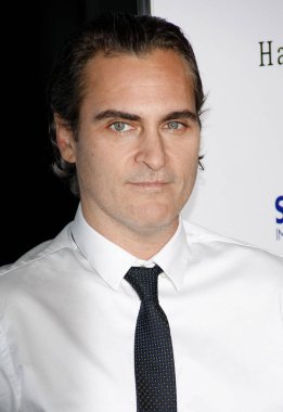 Joaquin Phoenix, 9 Temmuz 2015 'te ABD' nin Beverly Hills kentindeki WGA Tiyatrosu 'nda düzenlenen' Irrational Man 'in dünya prömiyerinde.