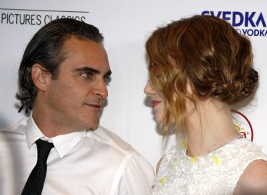 Joaquin Phoenix ve Emma Stone, 9 Temmuz 2015 'te ABD' nin Beverly Hills kentindeki WGA Tiyatrosu 'nda düzenlenen' Mantıksız Adam 'filminin dünya prömiyerinde.