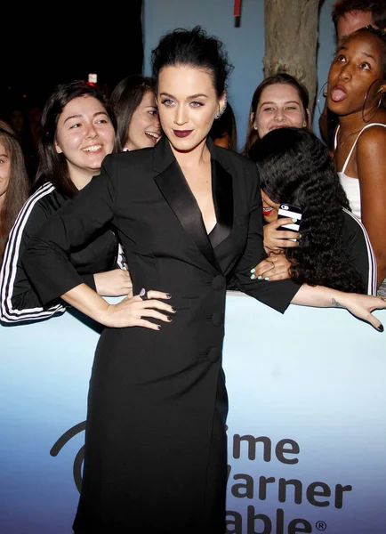 Katy Perry Première Katy Perry Prismatic World Tour Ace Hotel — Photo