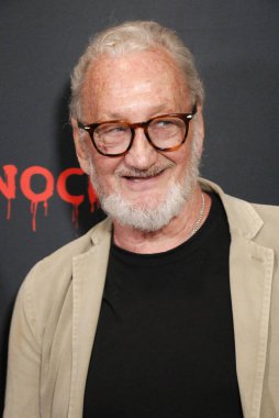 Robert Englund, 30 Haziran 2023 'te ABD' nin Hollywood kentindeki Harmony Gold Tiyatrosu 'nda düzenlenen' Natty Knocks 'un Los Angeles galasında.