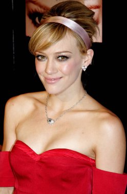 Hilary Duff 'ın 18. yaş günü partisi 28 Eylül 2005' te Hollywood, ABD 'deki Club Mood' da düzenlendi..