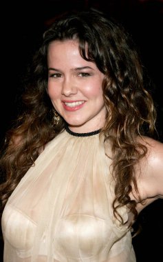 Marieh Delfino, 18 Ekim 2005 'te ABD' nin Hollywood kentindeki Grauman 'ın Çin Tiyatrosu' nda düzenlenen 'Kiss Kiss, Bang Bang' galasında.