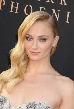 Sophie Turner, Hollywood'daki Tcl Chinese Theatre'da düzenlenen 'Dark Phoenix'in Los Angeles galasında 4 Haziran 2019.