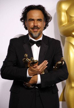 Alejandro Gonzalez Inarritu, 87. Yıllık Akademi Ödülleri 'nde Los Angeles' taki Loews Hollywood Oteli 'nde düzenlenen basın odasında. 22 Şubat 2015. 