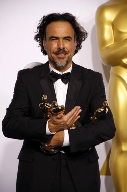 Alejandro Gonzalez Inarritu, 87. Yıllık Akademi Ödülleri 'nde Los Angeles' taki Loews Hollywood Oteli 'nde düzenlenen basın odasında. 22 Şubat 2015. 