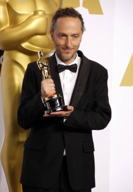 MAVRIXONLINE.COM - Emmanuel Lubezki, 87. Yıllık Akademi Ödülleri - Los Angeles 'taki Loews Hollywood Oteli' nde basın odası. 22 Şubat 2015. Yazı, kredi, televizyon kullanımı, web kullanımı veya linkback MAVRIXONLINE.COM okumalı Yazdırma işlemi başarısız