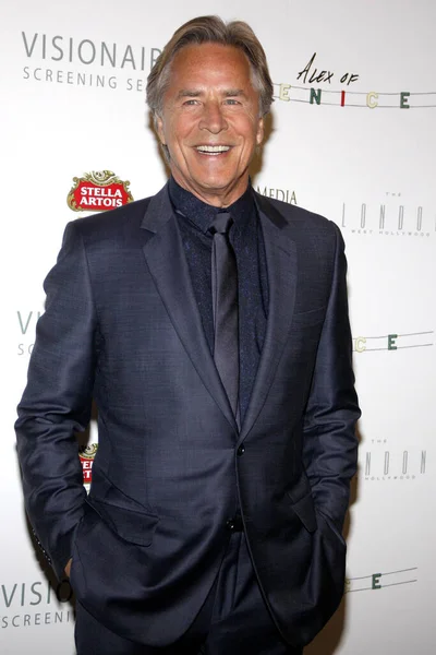 约翰逊出席了2015年4月8日在美国西好莱坞伦敦酒店举行的 威尼斯亚历克斯 世界首映式 — 图库照片