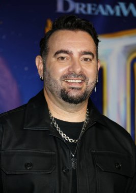 Chris Kirkpatrick, 15 Kasım 2023 'te ABD' nin Hollywood kentindeki TCL Çin Tiyatrosu 'nda düzenlenen' Troll Grubu 'nun Los Angeles galasında.