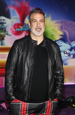 Joey Fatone, 15 Kasım 2023 'te ABD' nin Hollywood kentindeki TCL Çin Tiyatrosu 'nda düzenlenen' Troll Grubu 'nun Los Angeles' taki galasında.