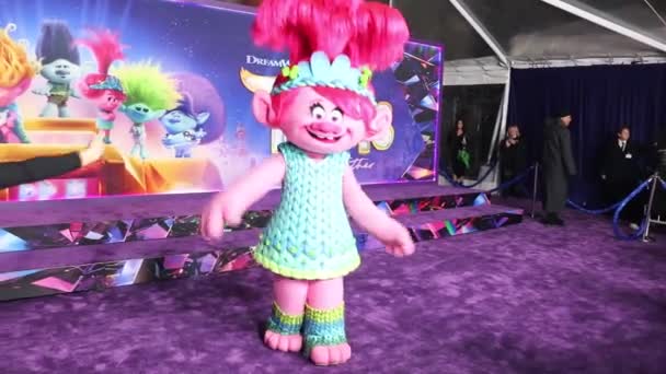 Poppy Királynő Trollok Együttese Los Angeles Premierjén Amelyet Tcl Chinese — Stock videók