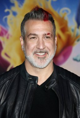 Joey Fatone, 15 Kasım 2023 'te ABD' nin Hollywood kentindeki TCL Çin Tiyatrosu 'nda düzenlenen' Troll Grubu 'nun Los Angeles' taki galasında.