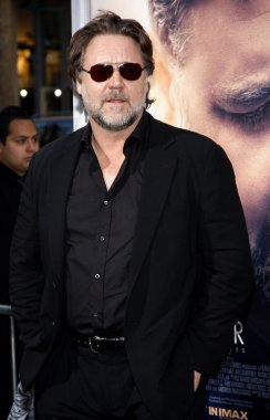 Russell Crowe, 16 Nisan 2015 Perşembe günü Los Angeles 'taki TCL Çin Tiyatrosu IMAX' te düzenlenen 'Su Kahini' nin Los Angeles galasında. 