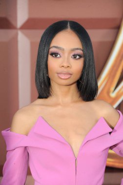 Skai Jackson, 10 Aralık 2023 'te ABD' nin Westwood kentindeki Regency Village Theater 'da düzenlenen' Wonka 'nın Los Angeles galasında.