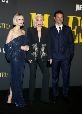 Carey Mulligan, Lady Gaga ve Bradley Cooper Netflix 'in 