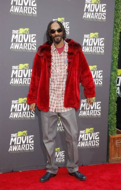 Snoop Dogg, 14 Nisan 2013 'te ABD' nin Los Angeles kentindeki Sony Pictures Studios 'ta düzenlenen 2013 MTV Film Ödülleri' nde.