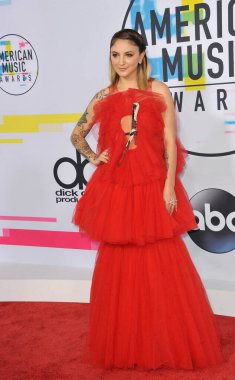 Julia Michaels at the 2017 American Music Awards held at the Microsoft Theater in Los Angeles, USA on November 19, 2017.