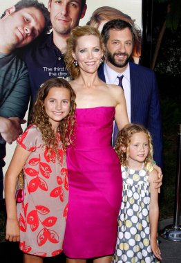 Leslie Mann ve Judd Apatow, 20 Temmuz 2009 'da ABD' nin Hollywood kentindeki ArcLight Sinemasında düzenlenen 'Funny People' ın Los Angeles galasında.