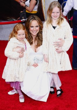 Melora Hardin, 4 Nisan 2009 'da Hollywood' daki El Capitan Tiyatrosu 'nda Hannah Montana' nın galasında gösterildi..