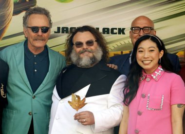 Bryan Cranston, Awkwafina ve Jack Black Bryan Cranston ve Jack Black, 3 Mart 2024 'te ABD' nin Los Angeles Grove şehrinde düzenlenen 'Kung Fu Panda 4' ün dünya prömiyerinde.
