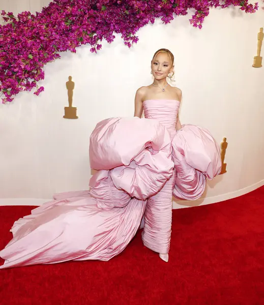 Ariana Grande Jaarlijkse Academy Awards Gehouden Het Dolby Theater Hollywood — Stockfoto