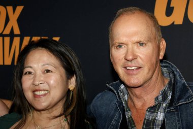Michael Keaton ve Suzy Nakamura 'Knox Goes Away' in Los Angeles 'taki galasında 14 Mart 2024 tarihinde Los Angeles, ABD' deki Akademi Sinema Müzesi 'nde gerçekleştirildi..