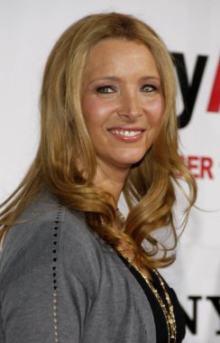 Lisa Kudrow, 13 Eylül 2010 'da Hollywood' daki Grauman 'ın Çin Tiyatrosu' nda düzenlenen 'Easy A' nın Los Angeles galasında.