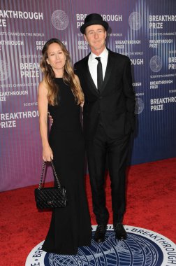 Shauna Robertson ve Edward Norton, 13 Nisan 2024 'te ABD' nin Los Angeles kentindeki Akademi Sinema Müzesi 'nde düzenlenen 10..