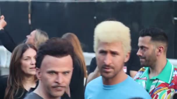 Ryan Gosling Beavis Mikey Day Butt Head Los Angeles Premiere ストック動画