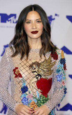 Olivia Munn, 27 Ağustos 2017 tarihinde Inglewood, ABD 'de düzenlenen 2017 MTV Video Müzik Ödülleri' nde.